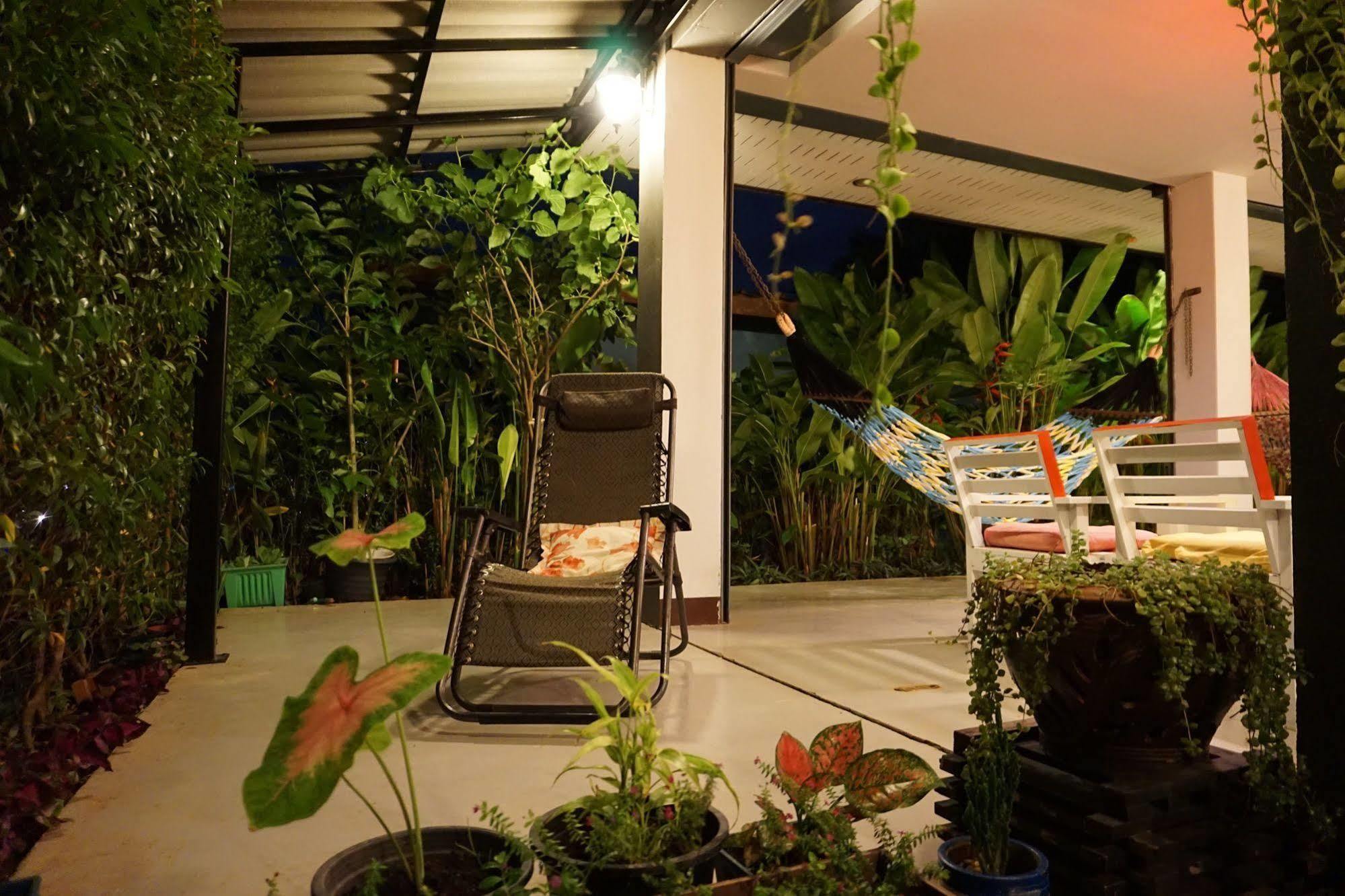 Lom La Lanta Hotel Koh Lanta Ngoại thất bức ảnh