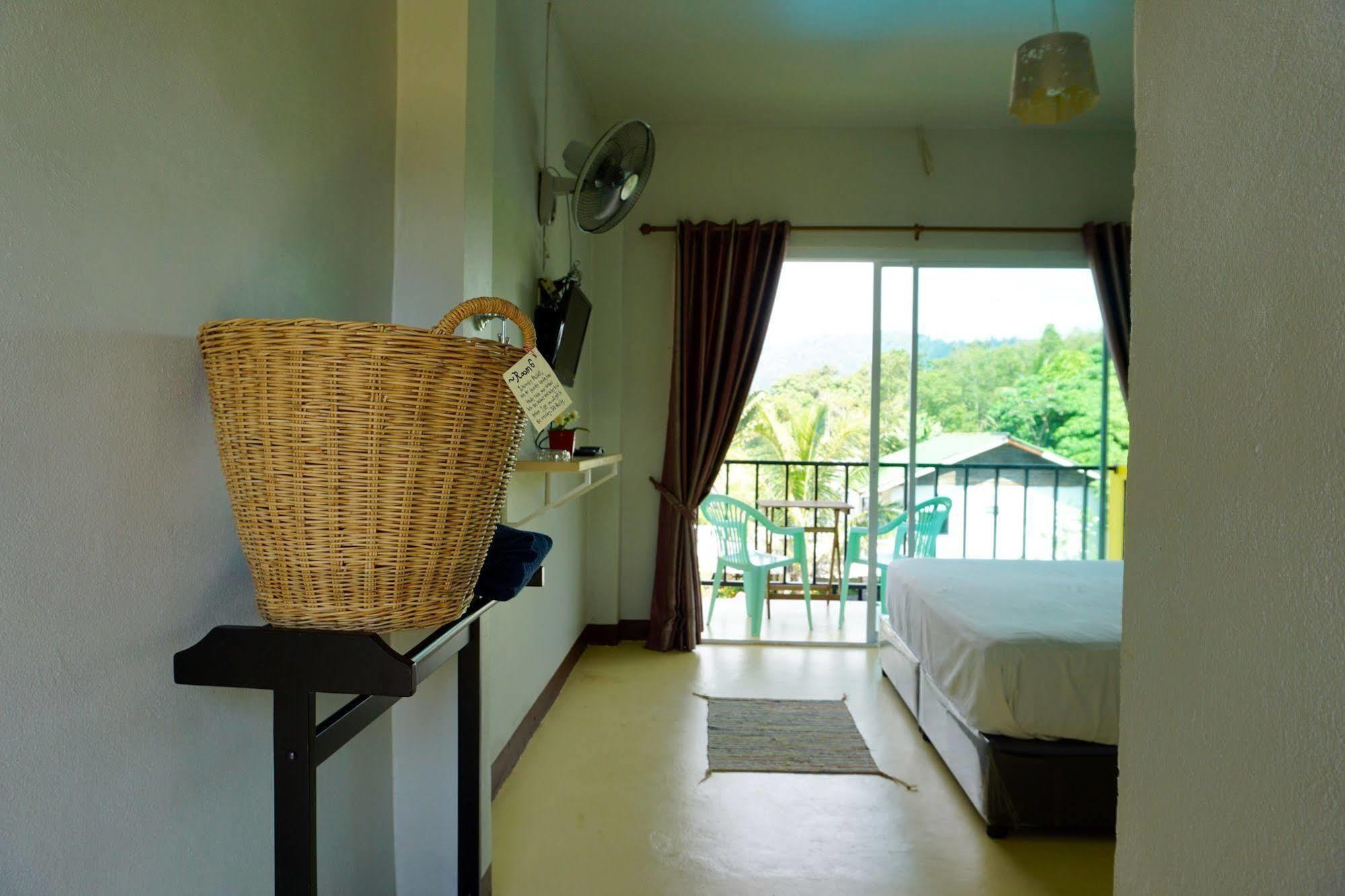 Lom La Lanta Hotel Koh Lanta Ngoại thất bức ảnh